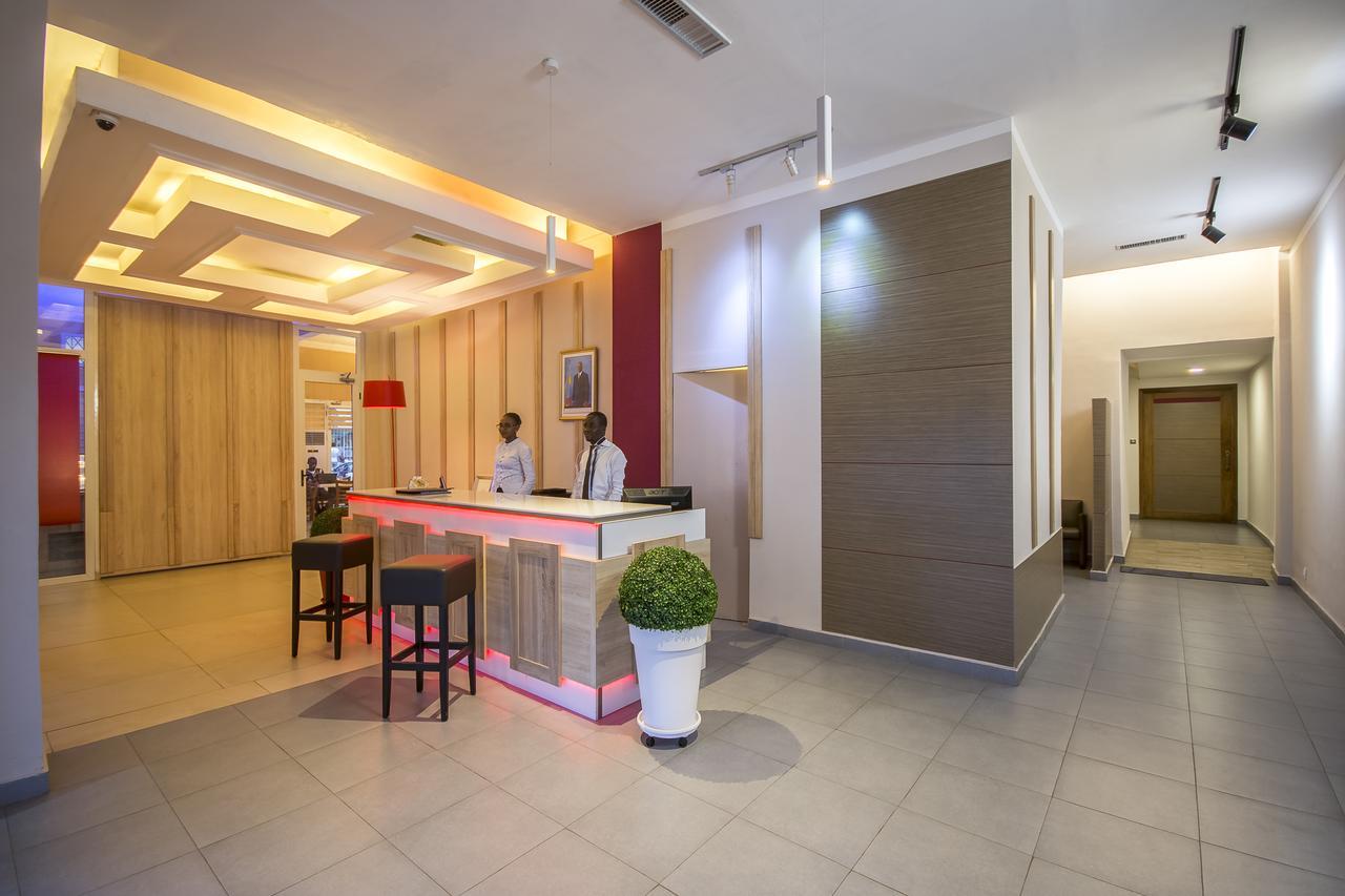 Leon Hotel Kinshasa Bagian luar foto